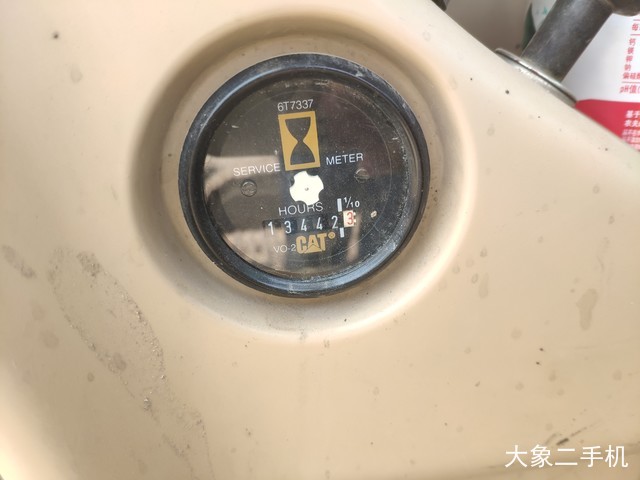 卡特彼勒 325B 挖掘机