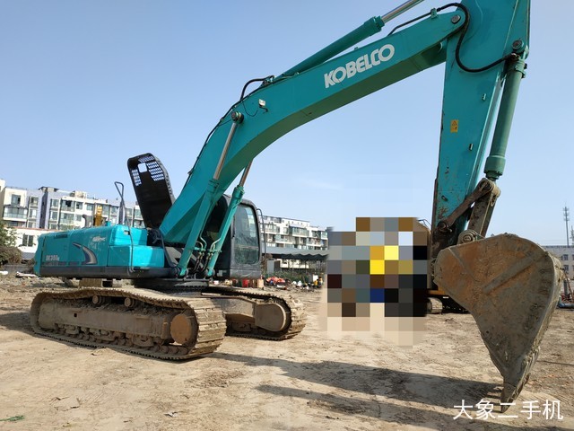 神钢 SK350LC-8 挖掘机