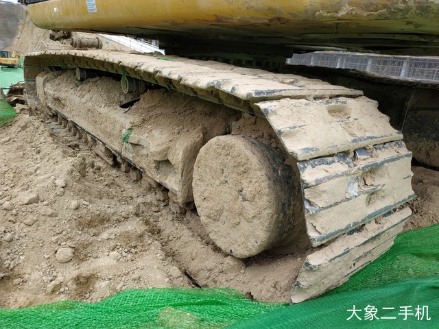 卡特彼勒 323DL 挖掘机