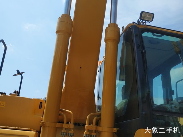 中联重科 ZE260E 挖掘机