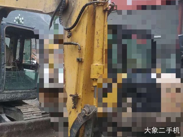 现代 R80-7 挖掘机