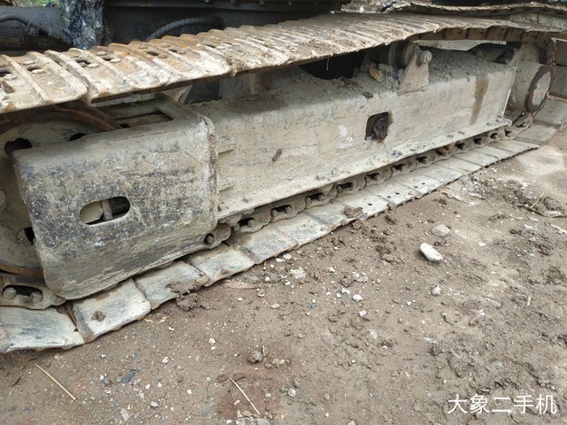 雷沃重工 FR65-7 挖掘机