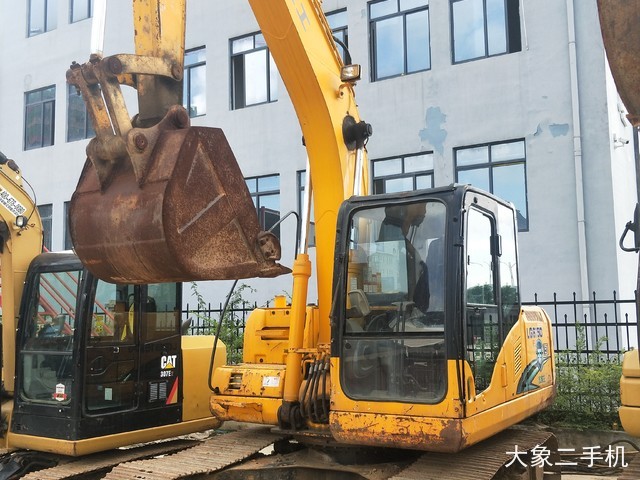 龙工 LG6150 挖掘机