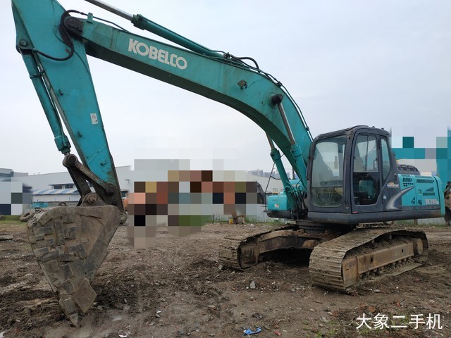 神钢 SK260LC-8 挖掘机