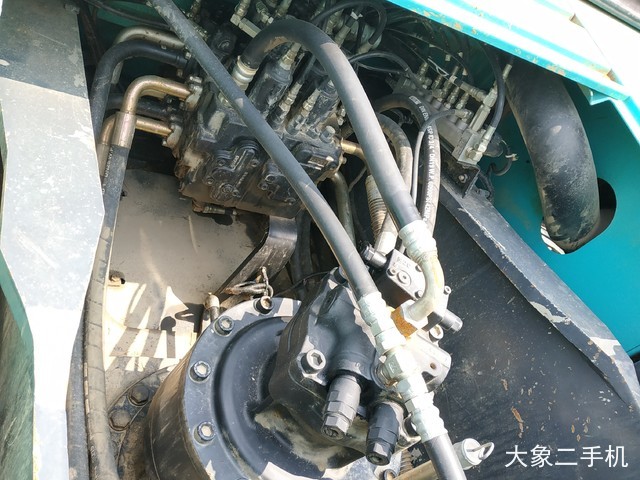 神钢 SK350LC-8 挖掘机