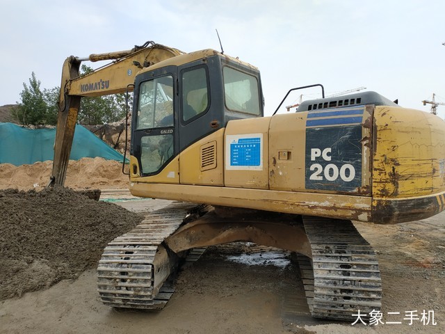 小松 PC200-7 挖掘机
