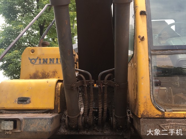 重庆勤牛 QNL150 挖掘机