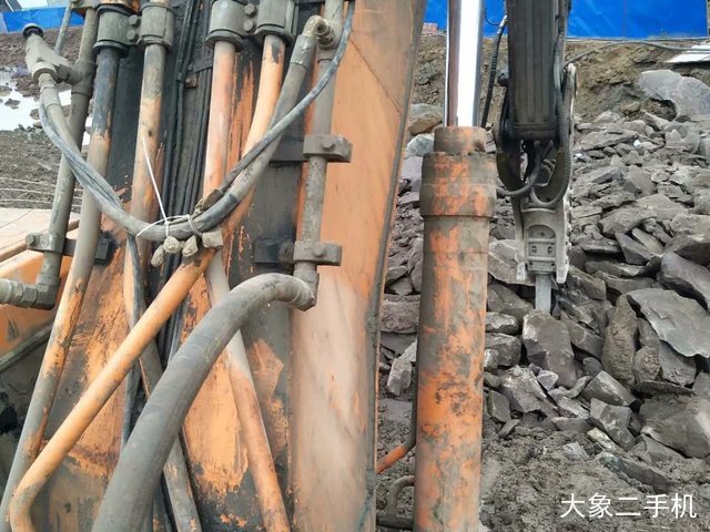 斗山 DH420LC-7 挖掘机