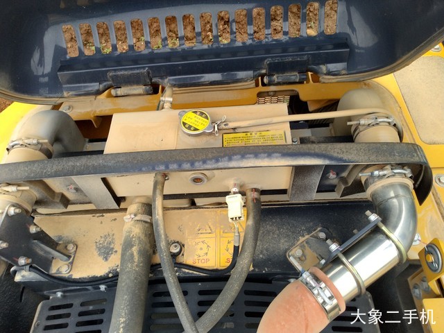 徐工 XE150D 挖掘机