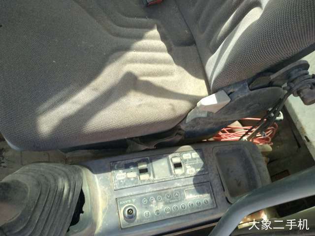 三一重工 SY215C-8S 挖掘机