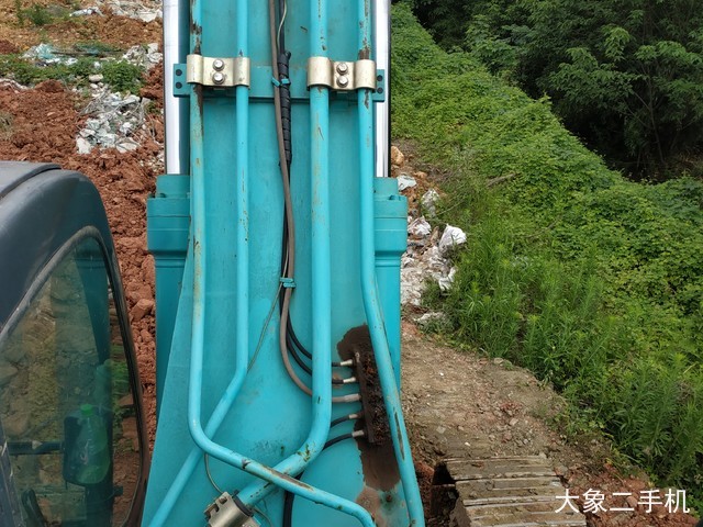 神钢 SK260LC-8 挖掘机