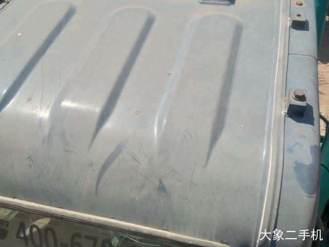 神钢 SK210LC-8 挖掘机