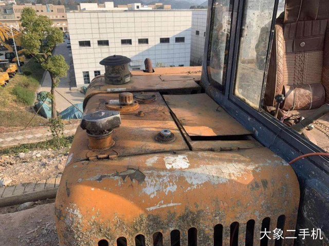 恒天九五 JZL60 挖掘机