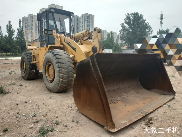 柳工 CLG855N 装载机
