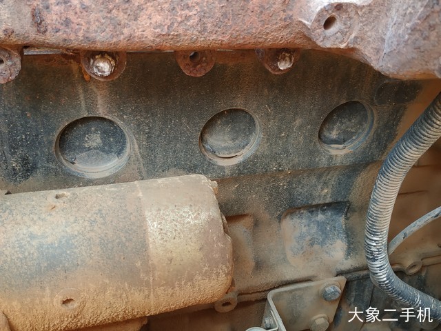 现代 R225LC-7 挖掘机