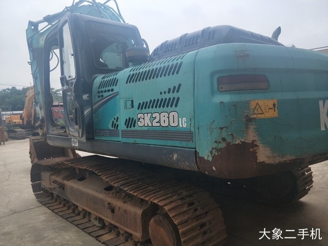 神钢 SK260LC-8 挖掘机