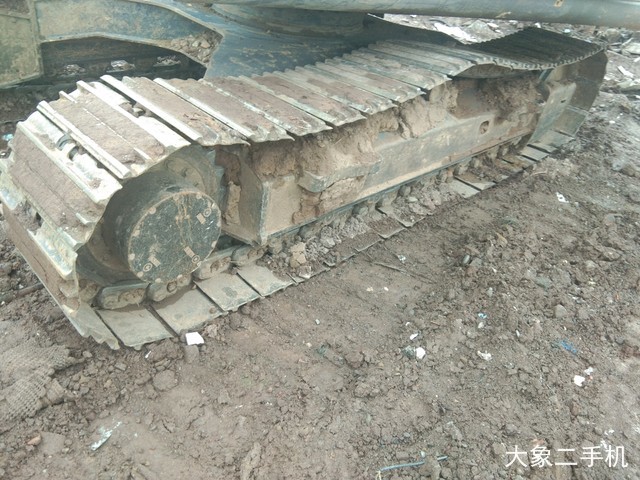 徐工 XE135B 挖掘机