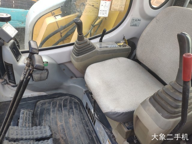 住友 SH75X-3 挖掘机