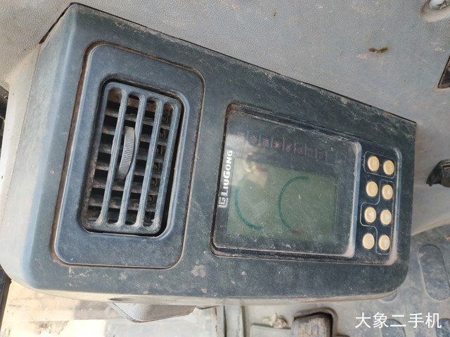 柳工 CLG906D 挖掘机