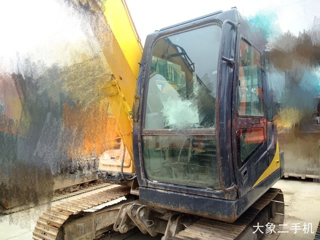 现代 R80-7 挖掘机