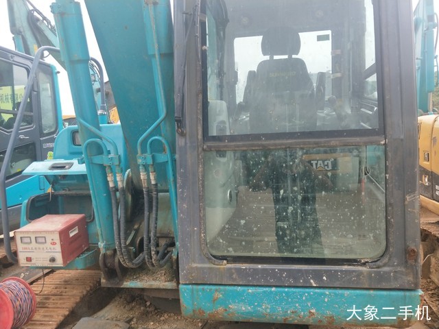 山河智能 SWE90E 挖掘机
