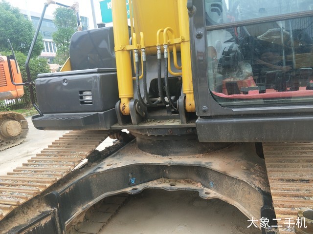 住友 SH210LC-5 挖掘机