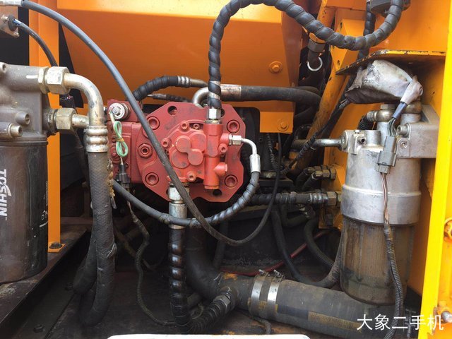 三一重工 SY135C-9 挖掘机