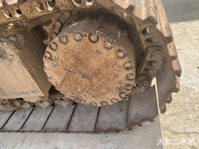 小松 PC240LC-8M0 挖掘机