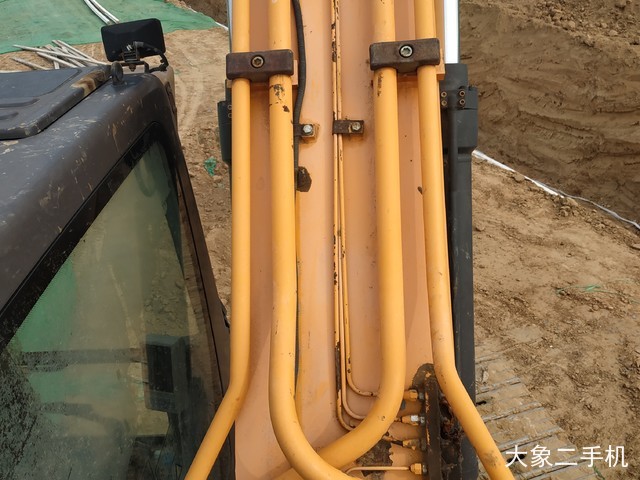 三一重工 SY215C 挖掘机