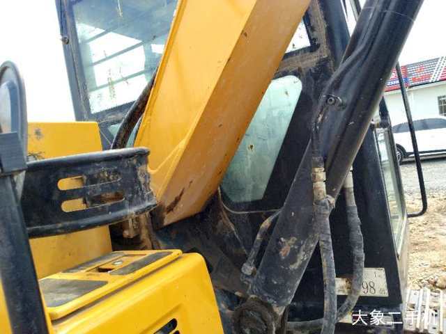 三一重工 SY75C 挖掘机