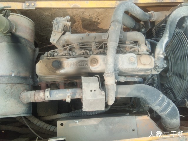 三一重工 SY215C 挖掘机