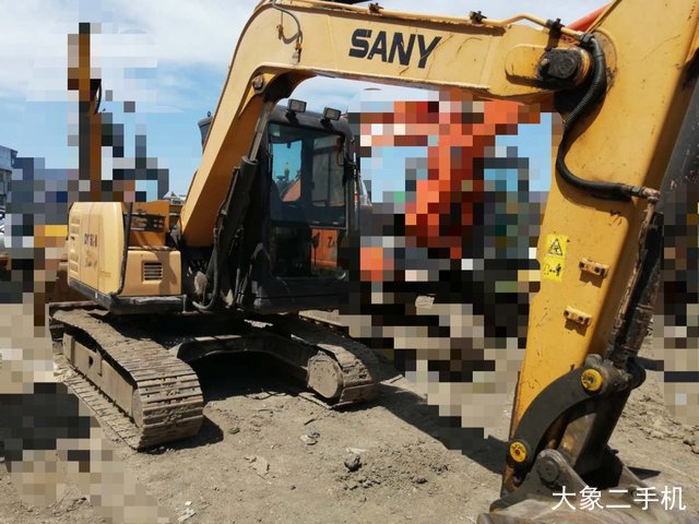 三一重工 SY65C 挖掘机