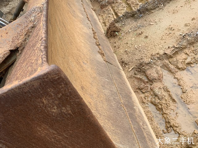 宣工 TY165-2液力型 推土机