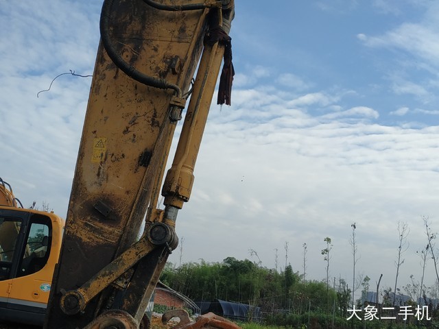 卡特彼勒 320C 挖掘机