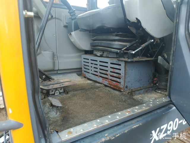 新筑股份 XZ90-8 挖掘机