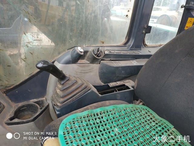 神钢 SK250LC-8 挖掘机