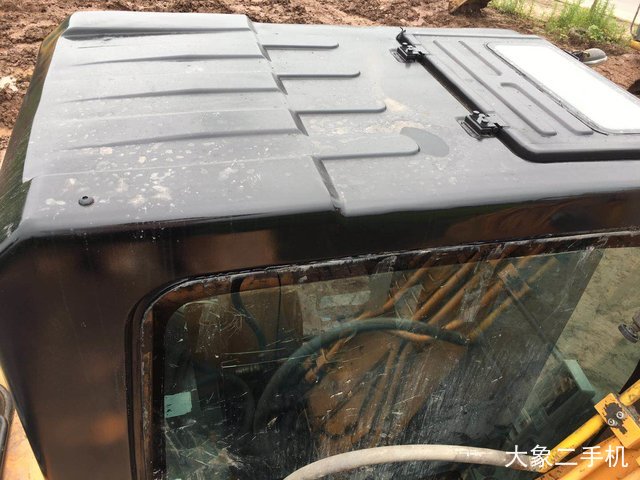 三一重工 SY135C 挖掘机