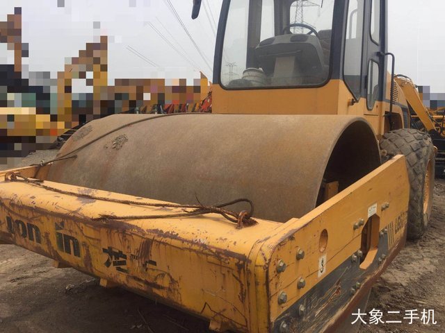 龙工 LG520B机械驱动 压路机