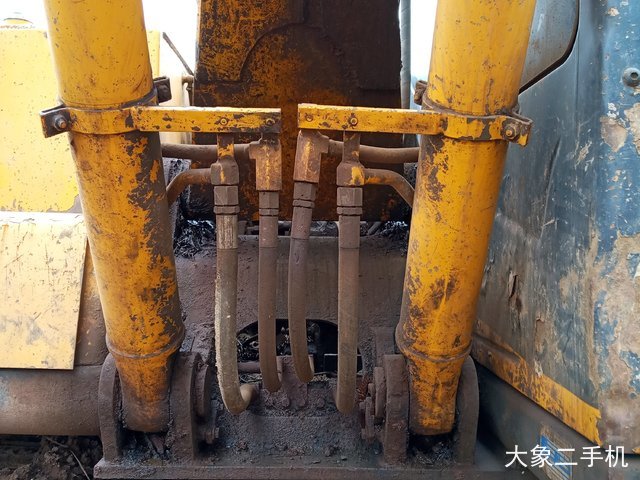 山重建机 JCM936D 挖掘机