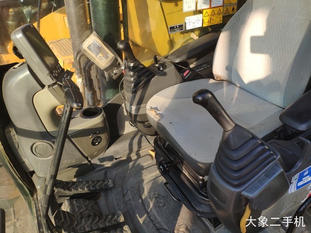 卡特彼勒 320D液压 挖掘机