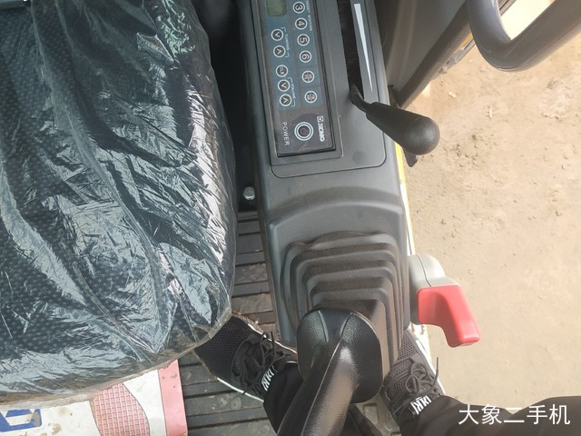 徐工 XE60D 挖掘机