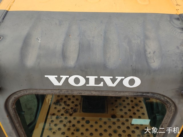 沃尔沃 EC290BLC 挖掘机