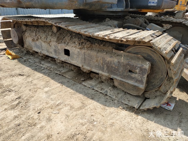 山重建机 JCM907D 挖掘机