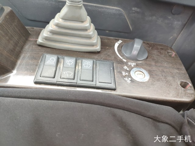 三一重工 SY55C-9 挖掘机
