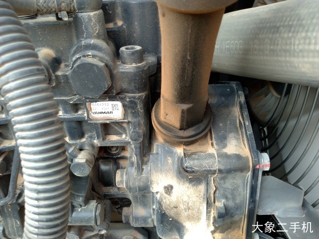 徐工 XE60D 挖掘机