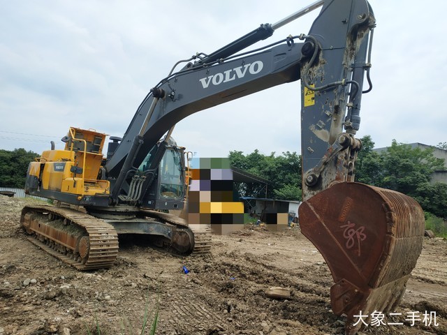 沃尔沃 EC380D 挖掘机