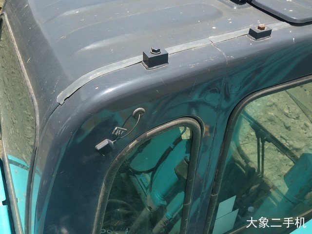 神钢 SK260LC-8 挖掘机