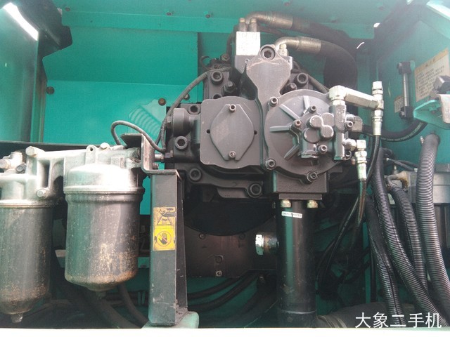 神钢 SK460-8 挖掘机