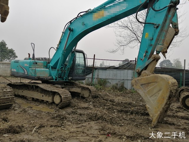 神钢 SK250-8 挖掘机