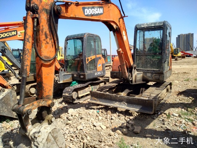 斗山 DH55-V 挖掘机